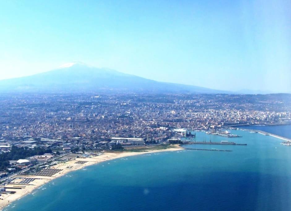 Апартаменты Odeonhouse - Catania - Parking Included Экстерьер фото